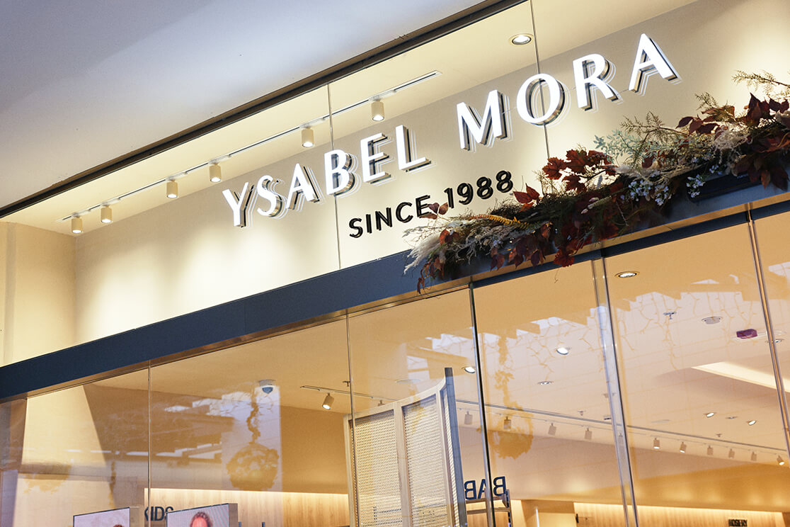Ysabel Mora Valencia_11